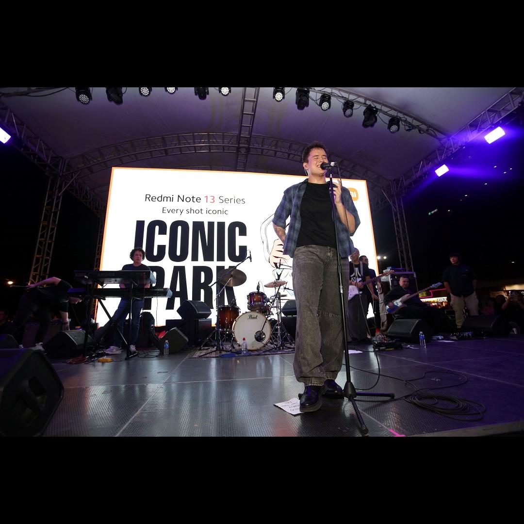 Juan Karlos Labajo.